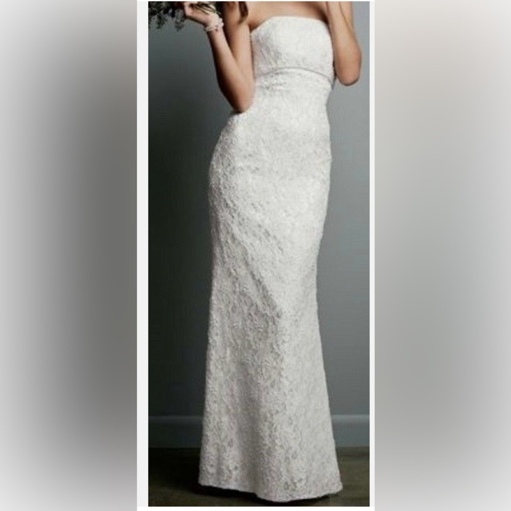 Strapless Lace Sheath Wedding Dress in White